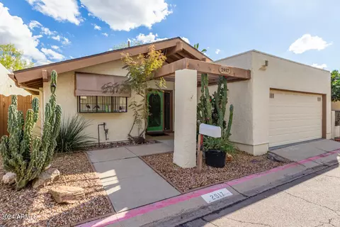 Exterior - 2917 W Cholla St, Phoenix, AZ 85029 photo 3 of 10