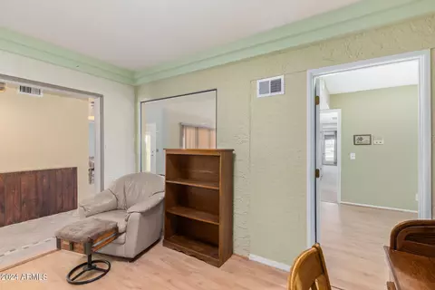 Bedroom - 2917 W Cholla St, Phoenix, AZ 85029 photo 1 of 5
