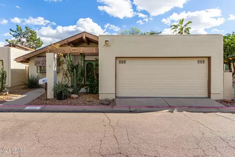 Exterior - 2917 W Cholla St, Phoenix, AZ 85029 photo 1 of 10