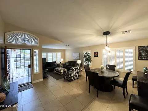 4609 E Mountain Sage Dr, Phoenix, AZ 85044 photo 4