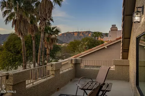 Exterior - 16014 S 13th Pl, Phoenix, AZ 85048 photo 5 of 8