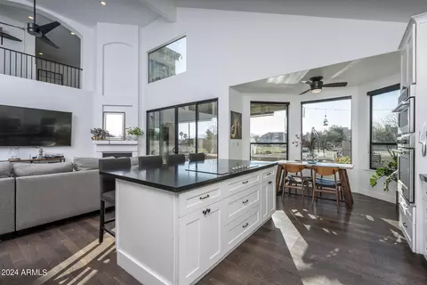 Kitchen - 16014 S 13th Pl, Phoenix, AZ 85048 photo 3 of 3