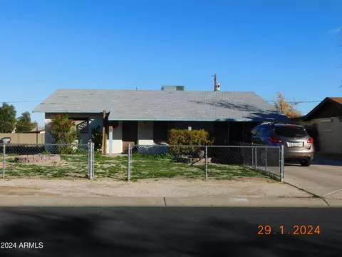 818 E Desert Dr S, Phoenix, AZ 85042