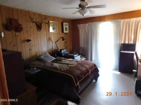 818 E Desert Dr S, Phoenix, AZ 85042 photo 5