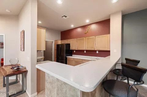 3131 E Legacy Dr #1107, Phoenix, AZ 85042 photo 9