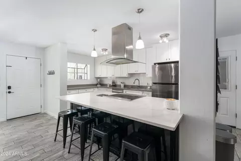 7720 N 17th Ave, Phoenix, AZ 85021