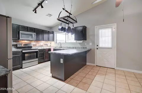 9229 Ellis St, Mesa, AZ 85207 photo 15
