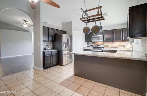 9229 Ellis St, Mesa, AZ 85207 photo 17