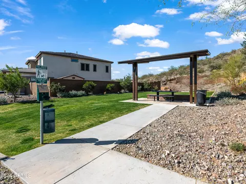 Exterior - 2333 E Chama Dr, Phoenix, AZ 85024 photo 17 of 22
