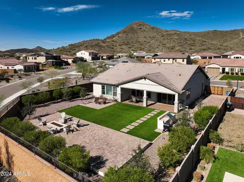 2333 E Chama Dr, Phoenix, AZ 85024