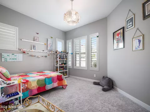 Bedroom - 2333 E Chama Dr, Phoenix, AZ 85024 photo 3 of 6