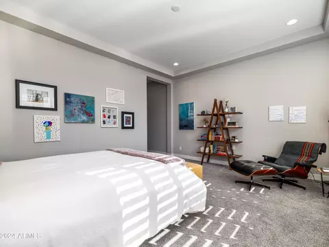 Bedroom - 2333 E Chama Dr, Phoenix, AZ 85024 photo 2 of 6