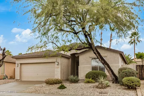 1814 W Windsong Dr, Phoenix, AZ 85045