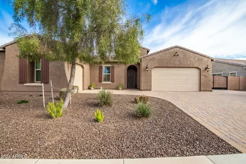 10226 W Avenida Del Rey Rd, Peoria, AZ 85383