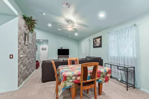 2253 E Saint Catherine Ave, Phoenix, AZ 85042 photo 8