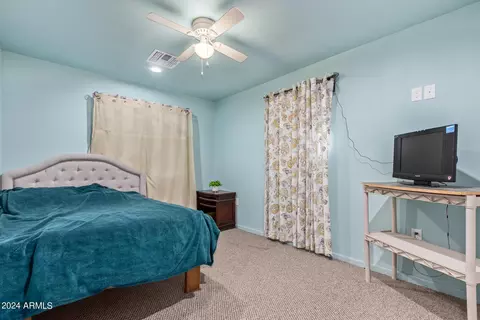 2253 E Saint Catherine Ave, Phoenix, AZ 85042 photo 21