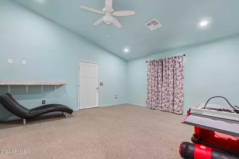 2253 E Saint Catherine Ave, Phoenix, AZ 85042 photo 13