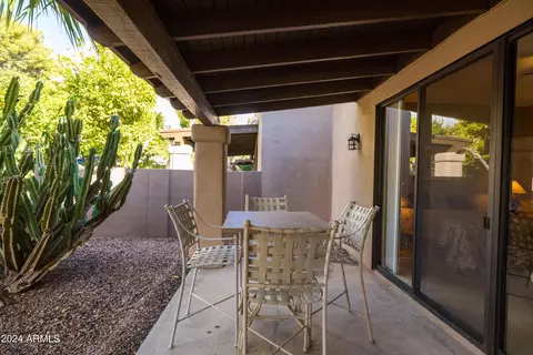 Exterior - 4116 E Cortez St, Phoenix, AZ 85028 photo 6 of 11