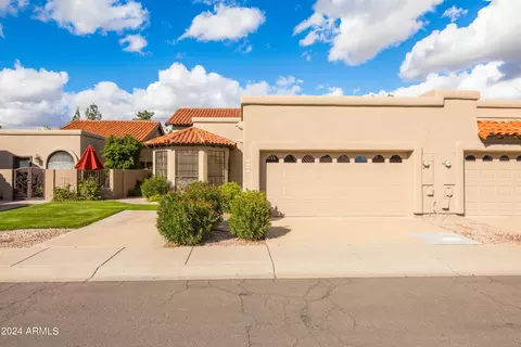 4116 E Cortez St, Phoenix, AZ 85028