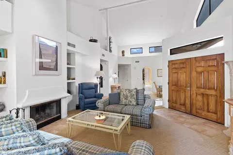 Living - 4116 E Cortez St, Phoenix, AZ 85028 photo 1 of 4