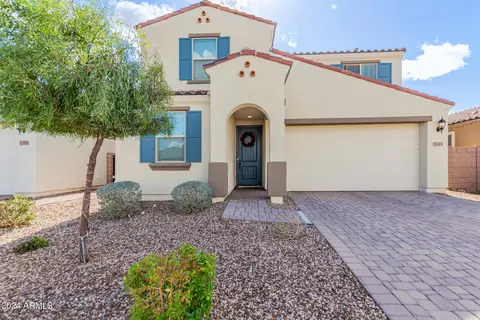 5323 W Chuck Box Rd, Laveen, AZ 85339