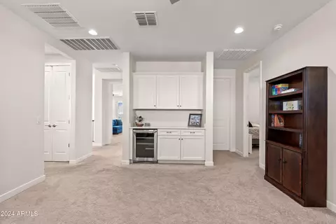 Kitchen - 6631 E Libby St, Phoenix, AZ 85054 photo 5 of 5
