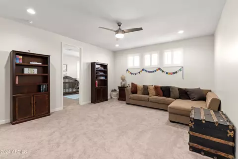 Living - 6631 E Libby St, Phoenix, AZ 85054 photo 2 of 2