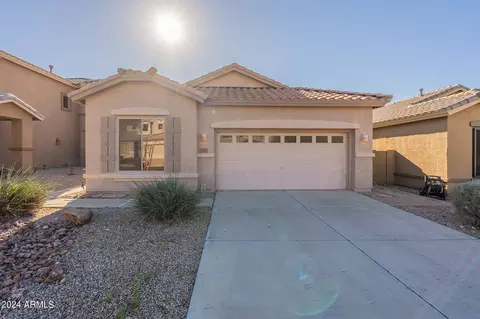 3001 W Silver Fox Way, Phoenix, AZ 85045