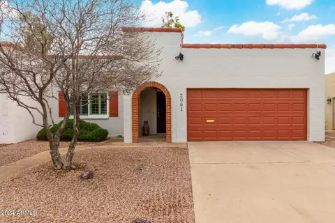 Exterior - 2061 E Cairo Dr, Tempe, AZ 85282 photo 2 of 12