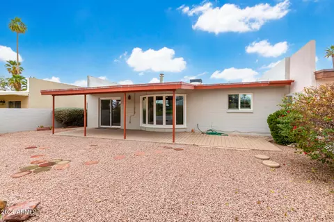 Exterior - 2061 E Cairo Dr, Tempe, AZ 85282 photo 10 of 12
