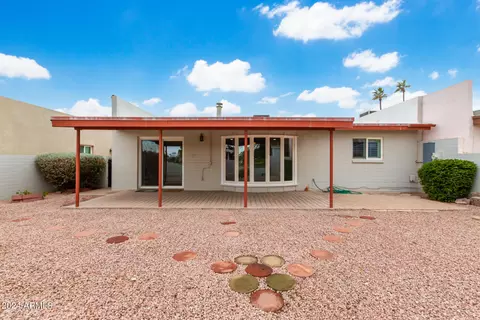 Exterior - 2061 E Cairo Dr, Tempe, AZ 85282 photo 11 of 12