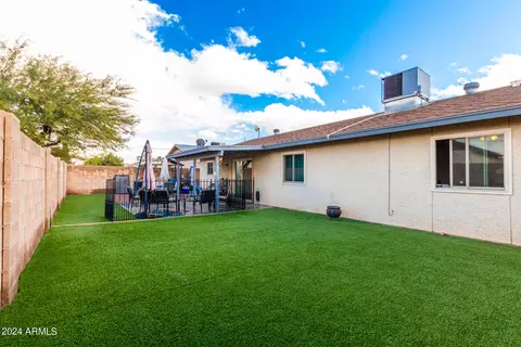 Exterior - 740 W Rosal Ave, Apache Junction, AZ 85120 photo 10 of 15