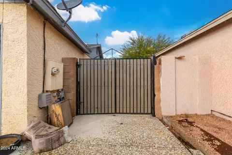 Exterior - 740 W Rosal Ave, Apache Junction, AZ 85120 photo 15 of 15
