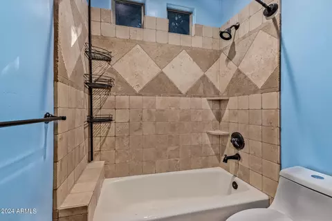 Bath - 3914 E Omega Cir, Mesa, AZ 85215 photo 6 of 9