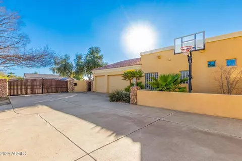 Exterior - 3914 E Omega Cir, Mesa, AZ 85215 photo 17 of 35