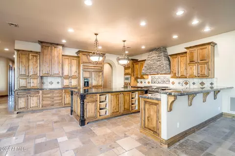 Kitchen - 3914 E Omega Cir, Mesa, AZ 85215 photo 1 of 7