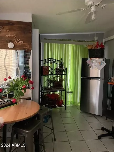 Dining - 4838 N 87th Dr, Phoenix, AZ 85037 photo 2 of 2