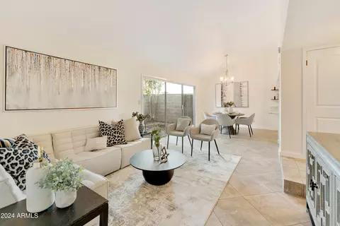 1851 E Kirkland Ln, Tempe, AZ 85281