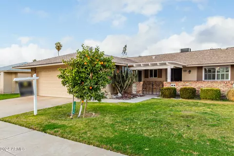 10034 W Mountain View Rd, Sun City, AZ 85351