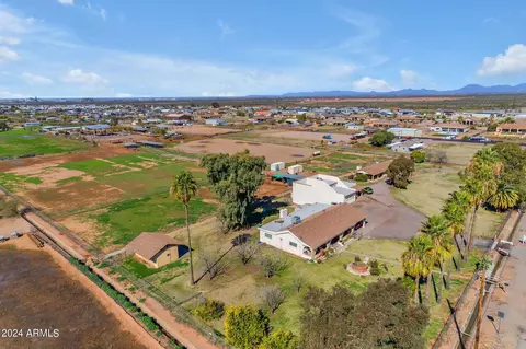 43352 N Kenworthy Rd, San Tan Valley, AZ 85140