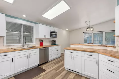 2208 W Baseline Ave #64, Apache Junction, AZ 85119 photo 10