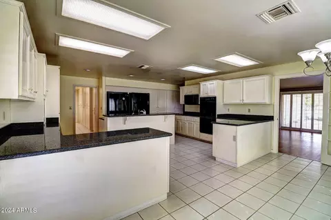 Kitchen - 767 E Pony Ln, Gilbert, AZ 85295 photo 3 of 5