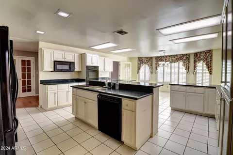 Kitchen - 767 E Pony Ln, Gilbert, AZ 85295 photo 1 of 5