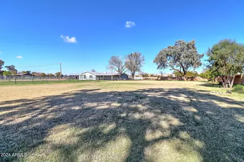 Exterior - 767 E Pony Ln, Gilbert, AZ 85295 photo 16 of 37