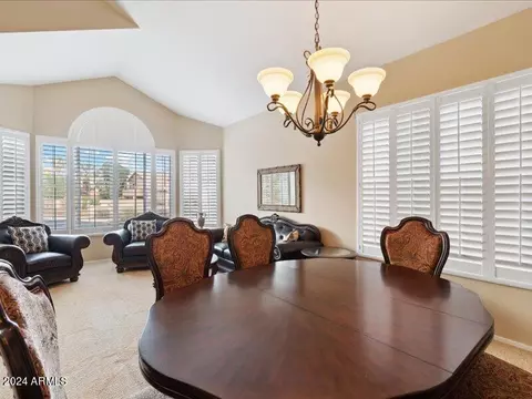 Dining - 805 E Silverwood Dr, Phoenix, AZ 85048 photo 2 of 4
