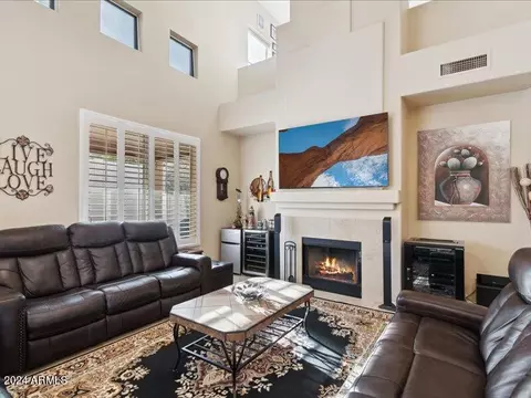 Living - 805 E Silverwood Dr, Phoenix, AZ 85048 photo 3 of 5