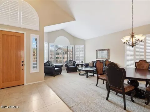 Living - 805 E Silverwood Dr, Phoenix, AZ 85048 photo 1 of 5