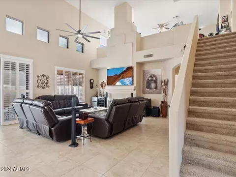 Living - 805 E Silverwood Dr, Phoenix, AZ 85048 photo 2 of 5
