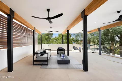 Living - 4135 N 33rd Pl, Phoenix, AZ 85018 photo 6 of 6