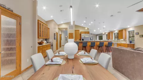 Dining - 3716 E Ahwatukee Dr, Phoenix, AZ 85044 photo 3 of 8